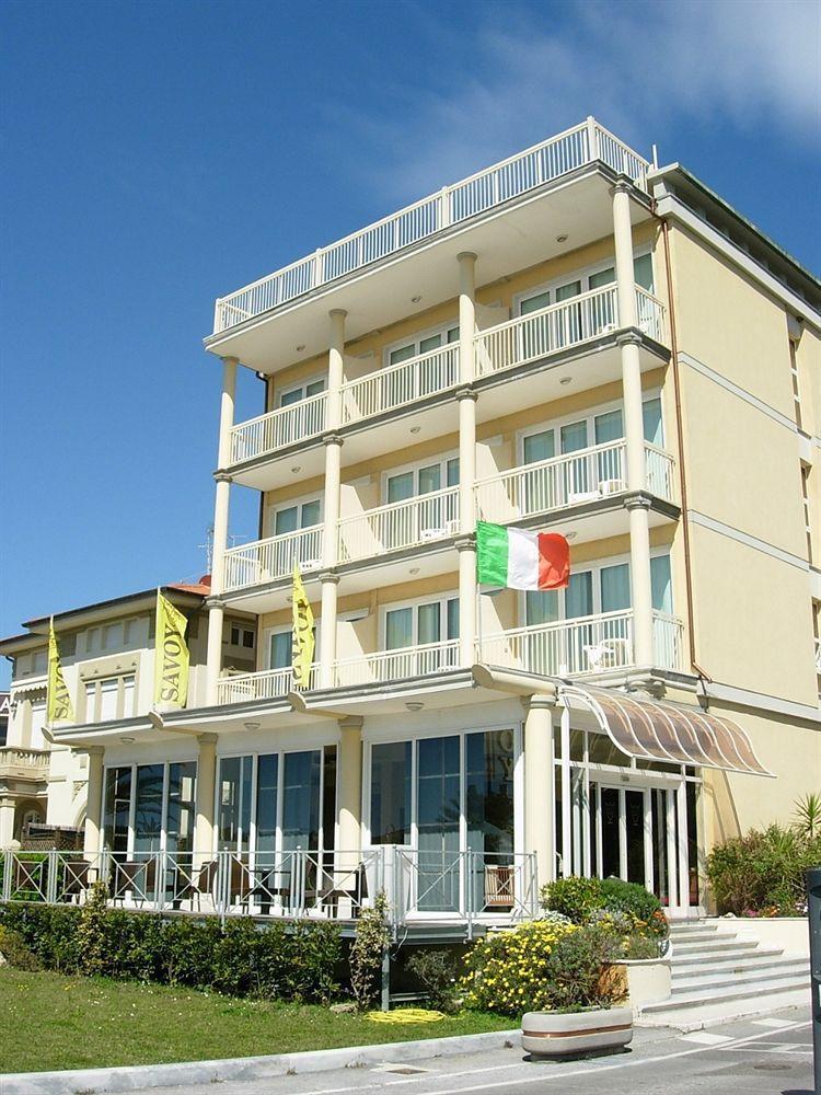 فندق مارينا دي بييتراسانْتفي  هوتل سافوي المظهر الخارجي الصورة